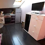 Avantgarde krevet i doručak