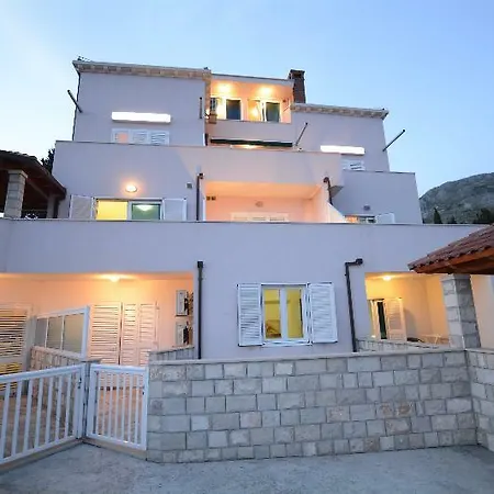 Bed & Breakfast Avantgarde