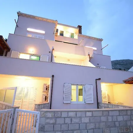 Avantgarde Bed & Breakfast Mlini